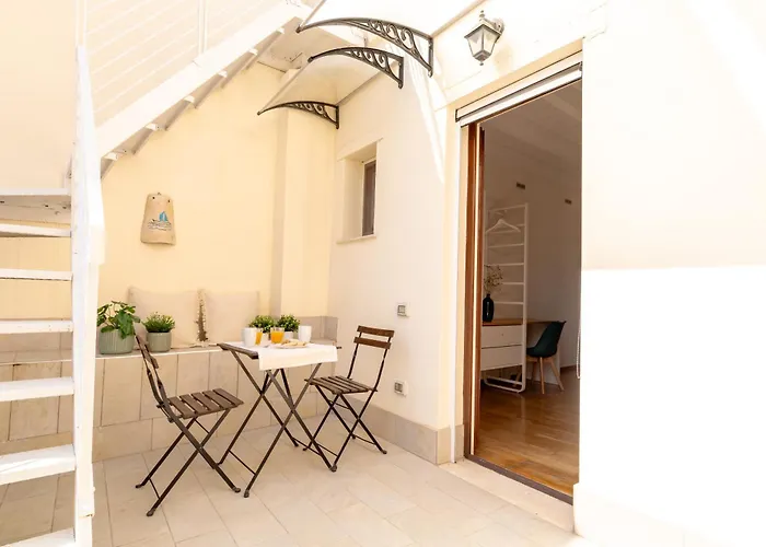 Apartment Domus De Silva - In Centro Storico A